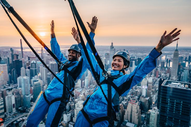 Аттракцион City Climb на смотровой площадке Edge в Нью-Йорке