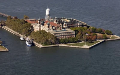 Ellis Island Hard Hat Tour – Тур в Каске по Эллис Айленд