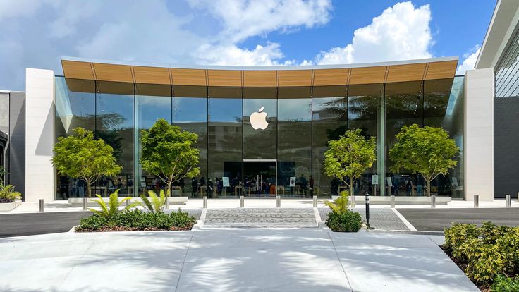 Apple Dadeland