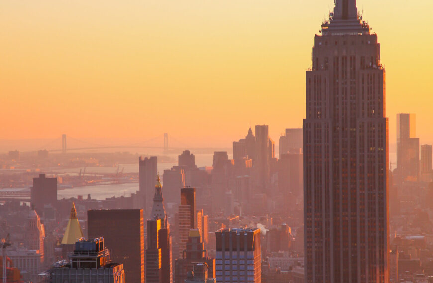 Эмпайр Стейт Билдинг (Empire State Building) в Нью-Йорке