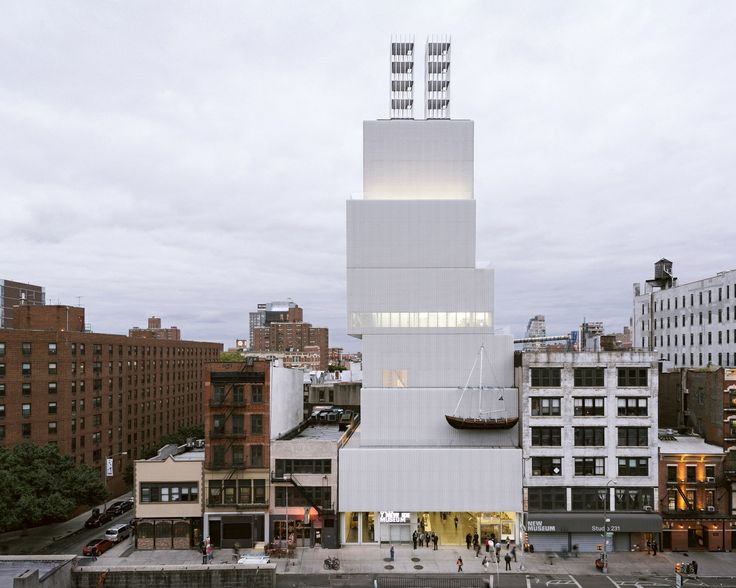 Новый музей современного искусства (New Museum) в Нью-Йорке