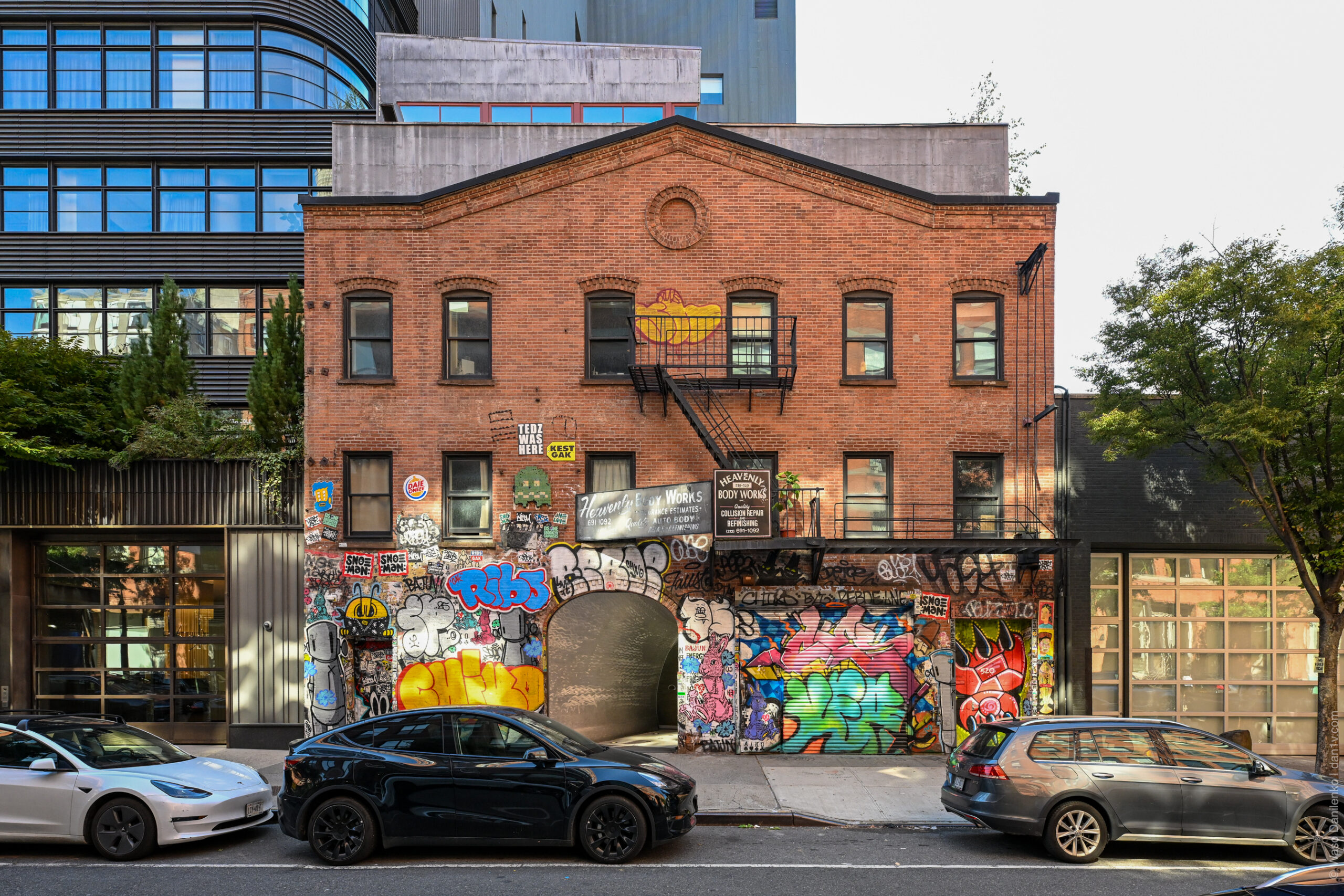 Магазин Ком де Гарсон (Comme des Garçons) в Нью-Йорке