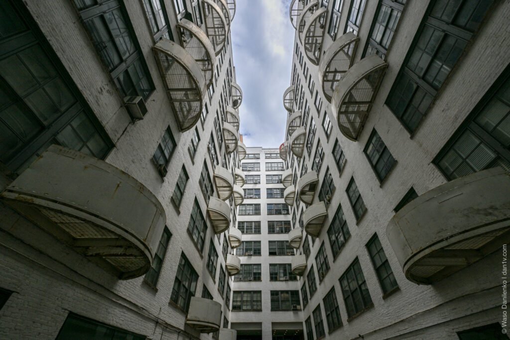 Весбес (Westbeth Artists Housing)