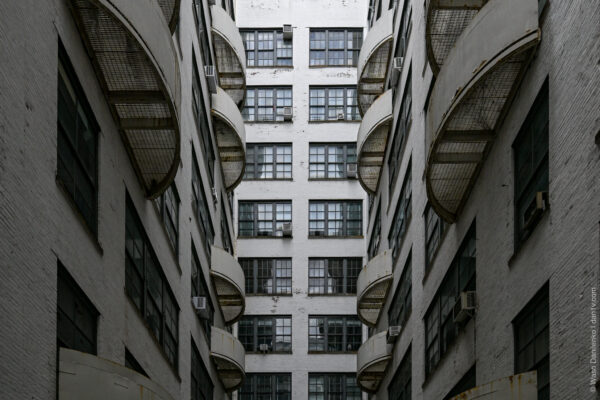 Весбес (Westbeth Artists Housing)