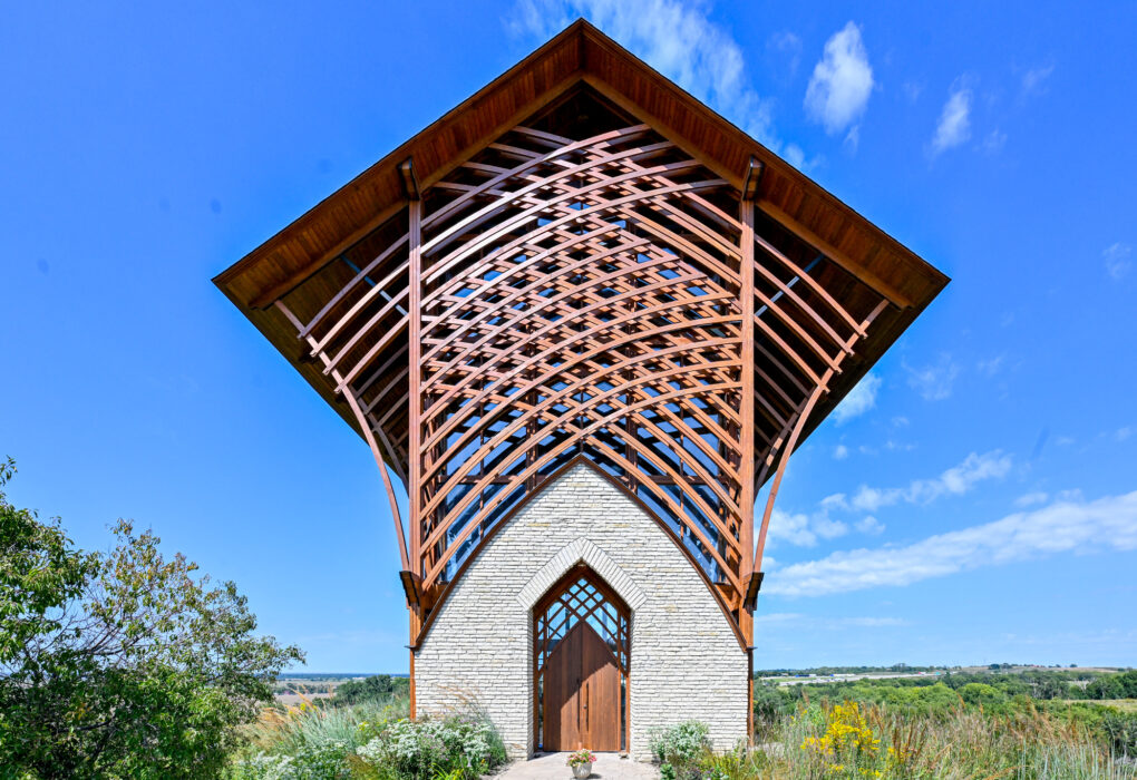 Церковь Holy Family Shrine в Небраске
