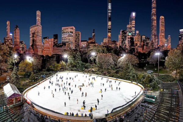 Каток Центрального парка (Wollman Rink) празднует 75-летие Каток Центрального парка (Wollman Rink) празднует 75-летие