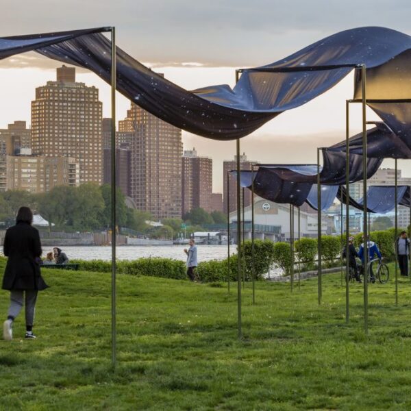 Музей под открытым небом — Socrates Sculpture Park в Нью-Йорке