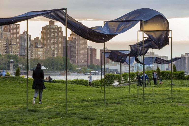 Музей под открытым небом — Socrates Sculpture Park в Нью-Йорке
