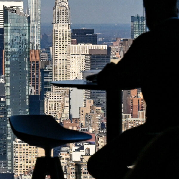 Тайная кофейня внутри Всемирного Торгового Центра