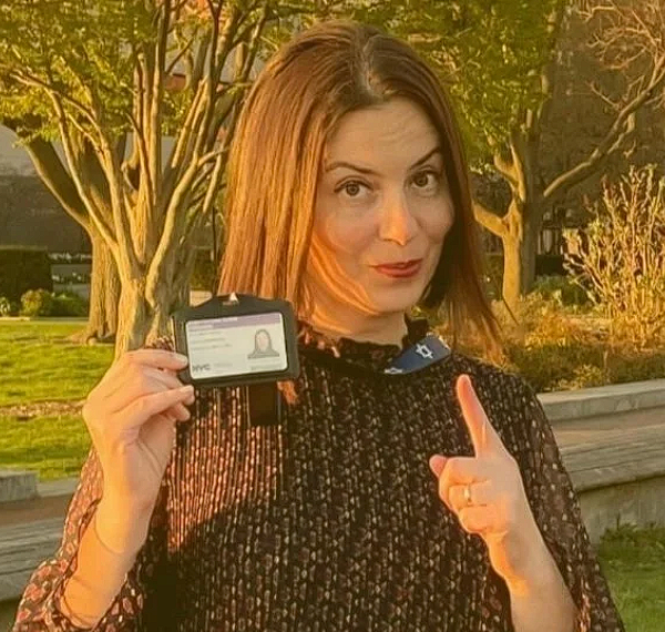 Гид и эксперт по еврейской истории Нью-Йорка — Майя Кальдерон