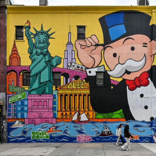 Mурал Алека Монополи (Alec Monopoly) в Нью-Йорке