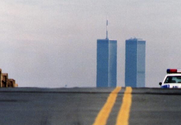 Башни Близнецы на фото 1988 года