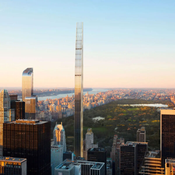 Самый узкий небоскреб в мире — 111 West 57th Street (Steinway Tower)