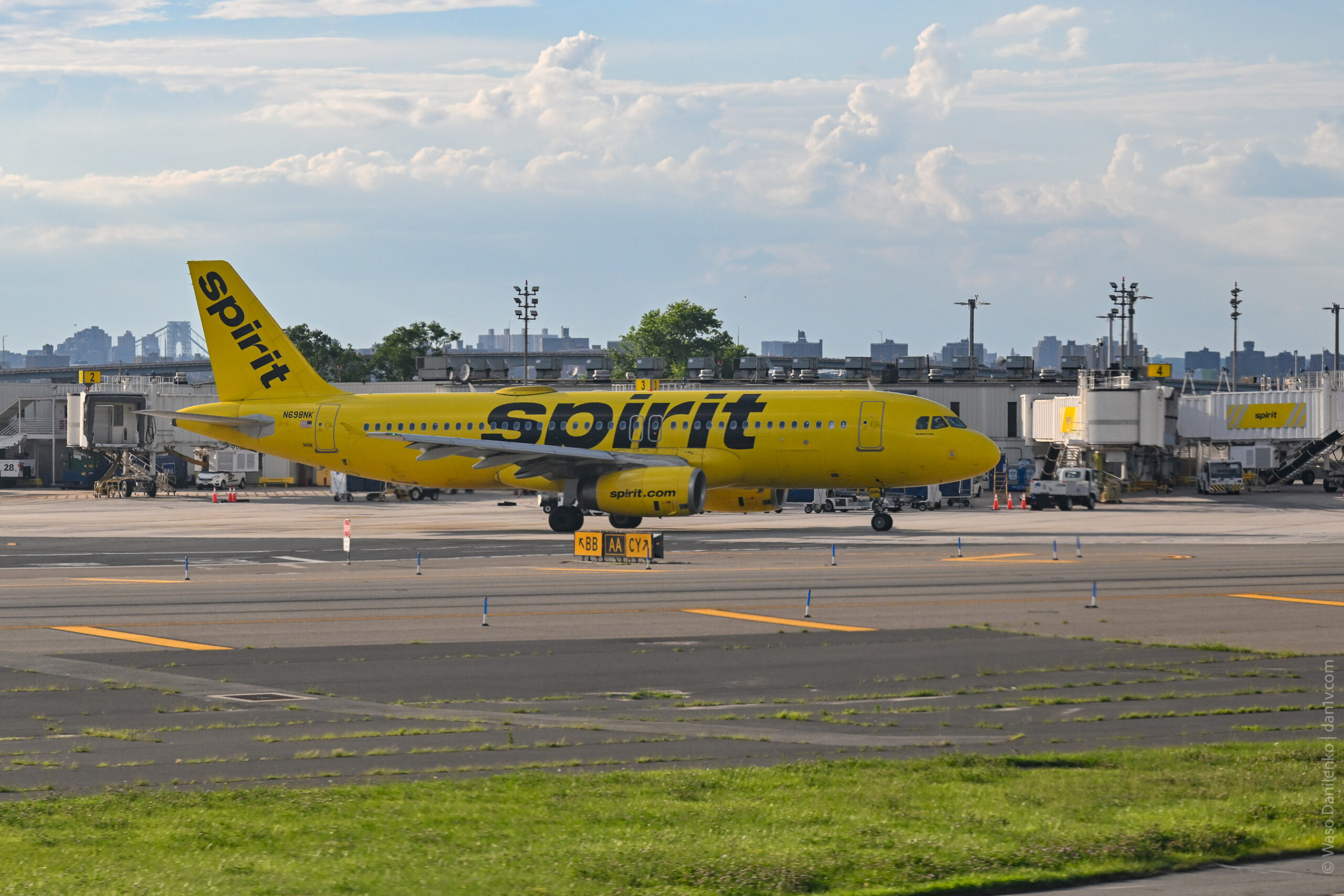 Spirit Airlines объявила о банкротстве