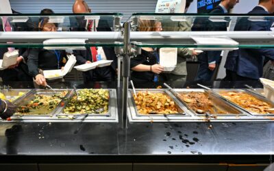 Riverview Cafeteria: столовая для сотрудников в штаб-квартире ООН в Нью-Йорке