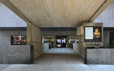 Выставка Botero in New York в штаб-квартире Sotheby's
