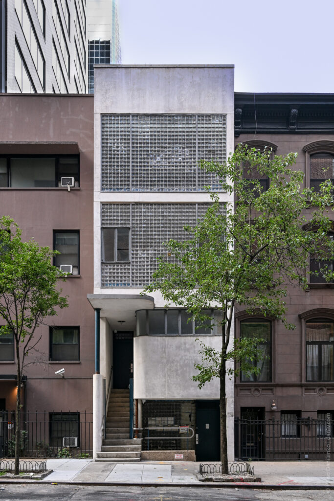 Lescaze House